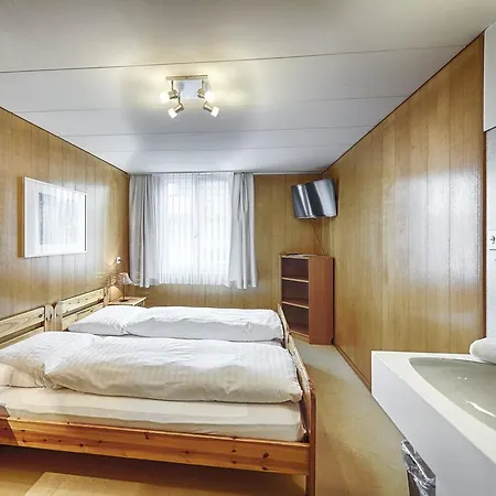 Otel Weisses Kreuz St. Gallen